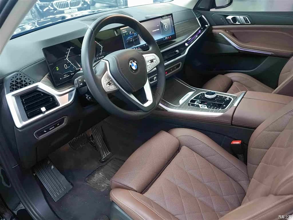 BMW X7, 2023 8