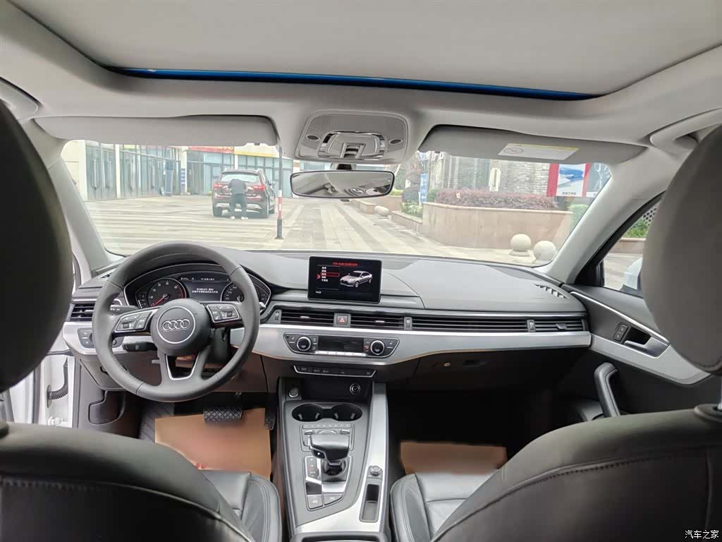 Audi A4L, 2017 12