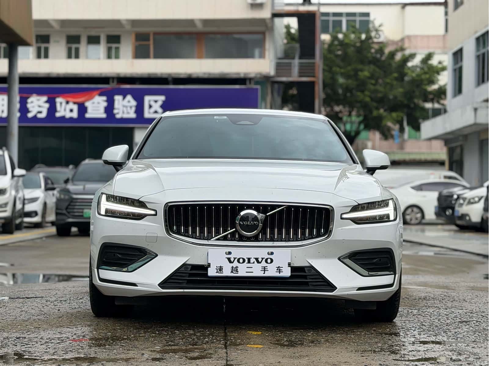 Volvo S60, 2025 2