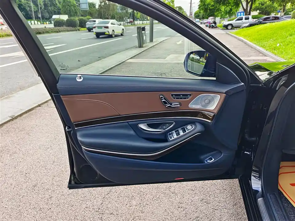 Mercedes-Benz Maybach S-class