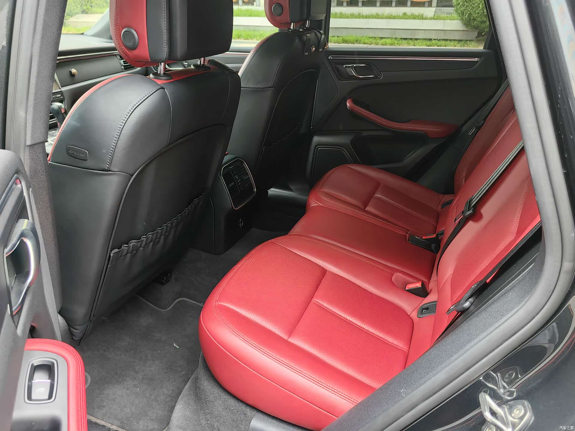 Porsche Macan, 2020 12