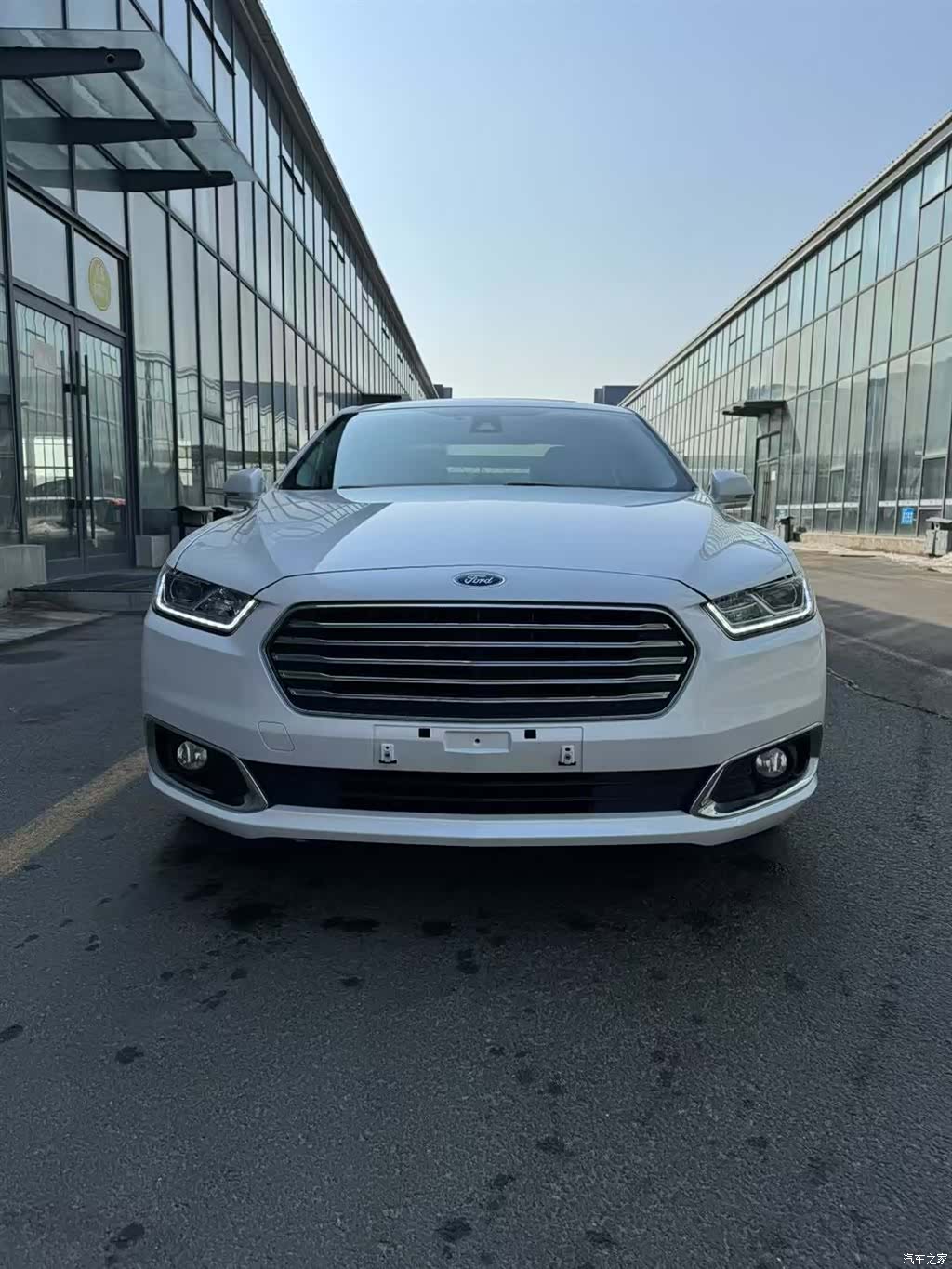 Ford Taurus, 2019 14