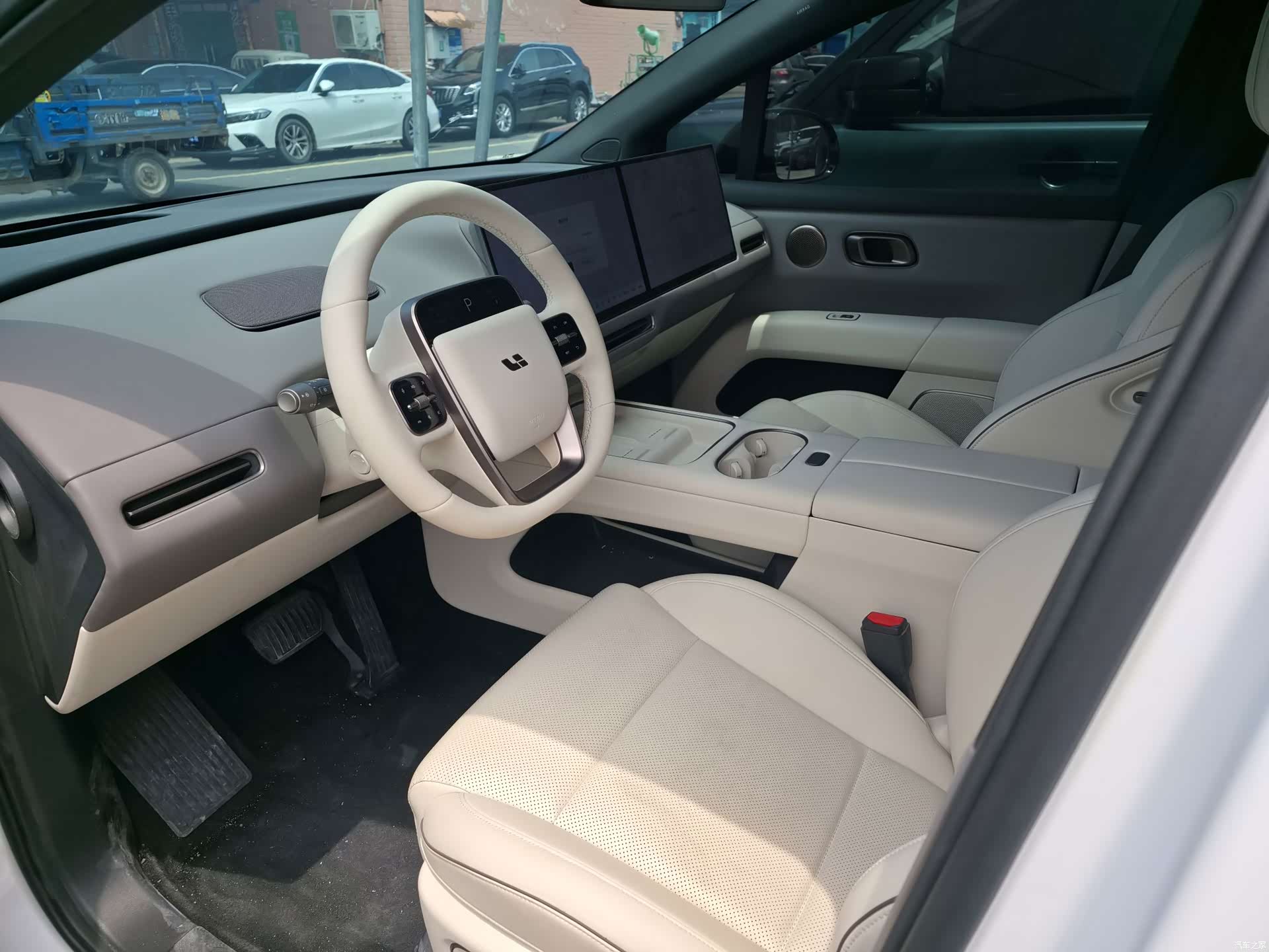 Li Auto i6, 2026 все фото