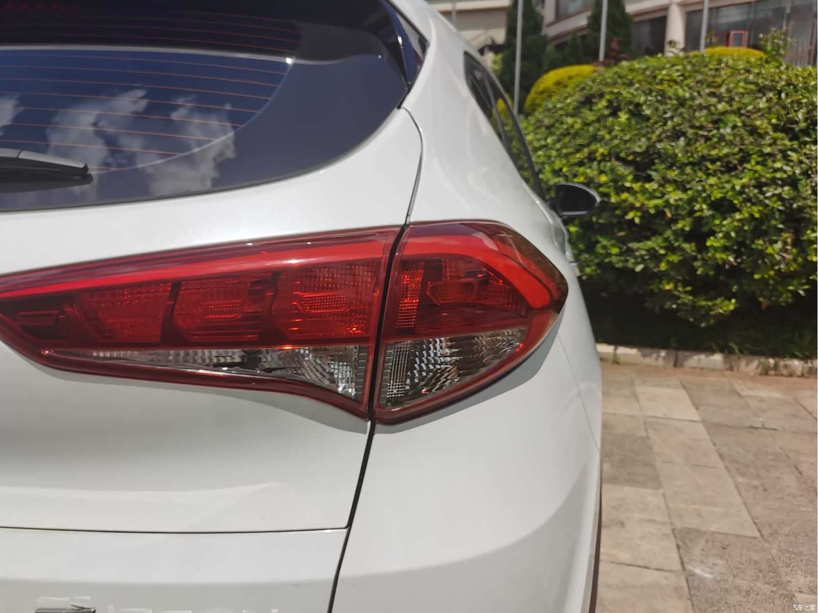 Hyundai Tucson, 2016 10