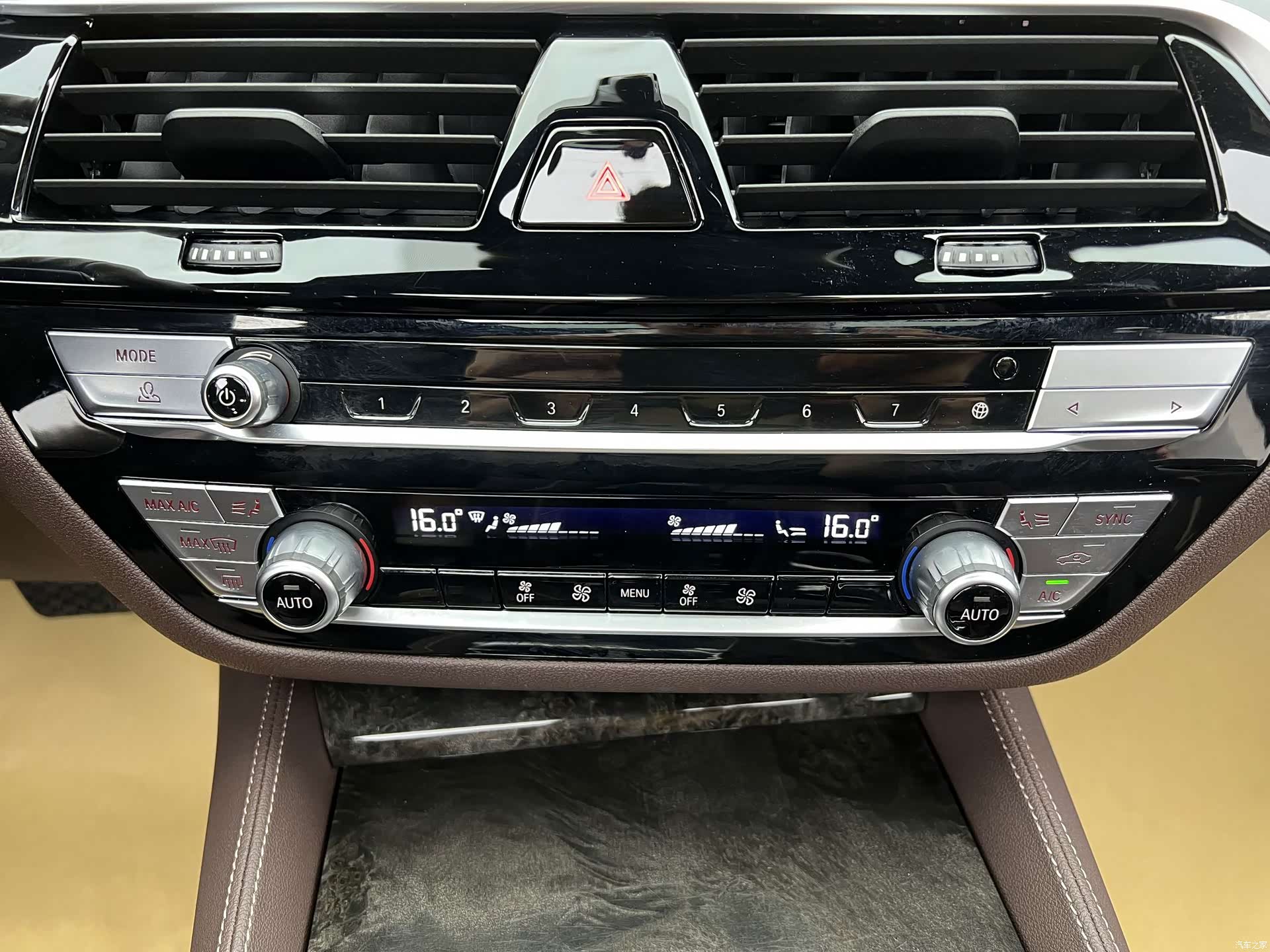 BMW 5 Series, 2023 20