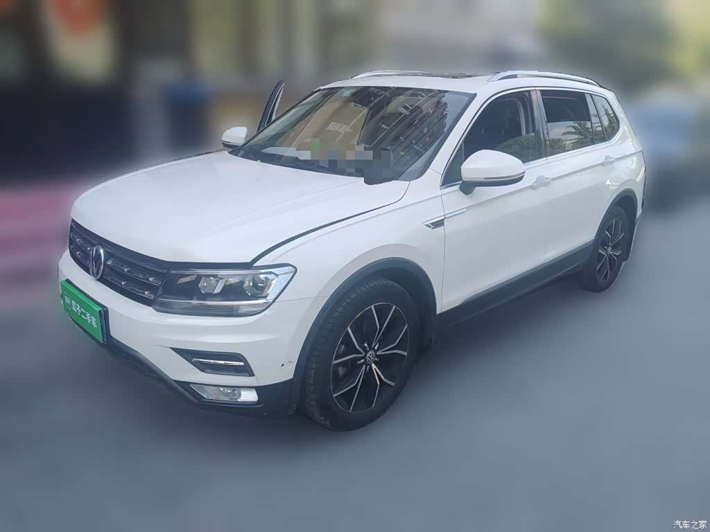 Volkswagen Tiguan L
