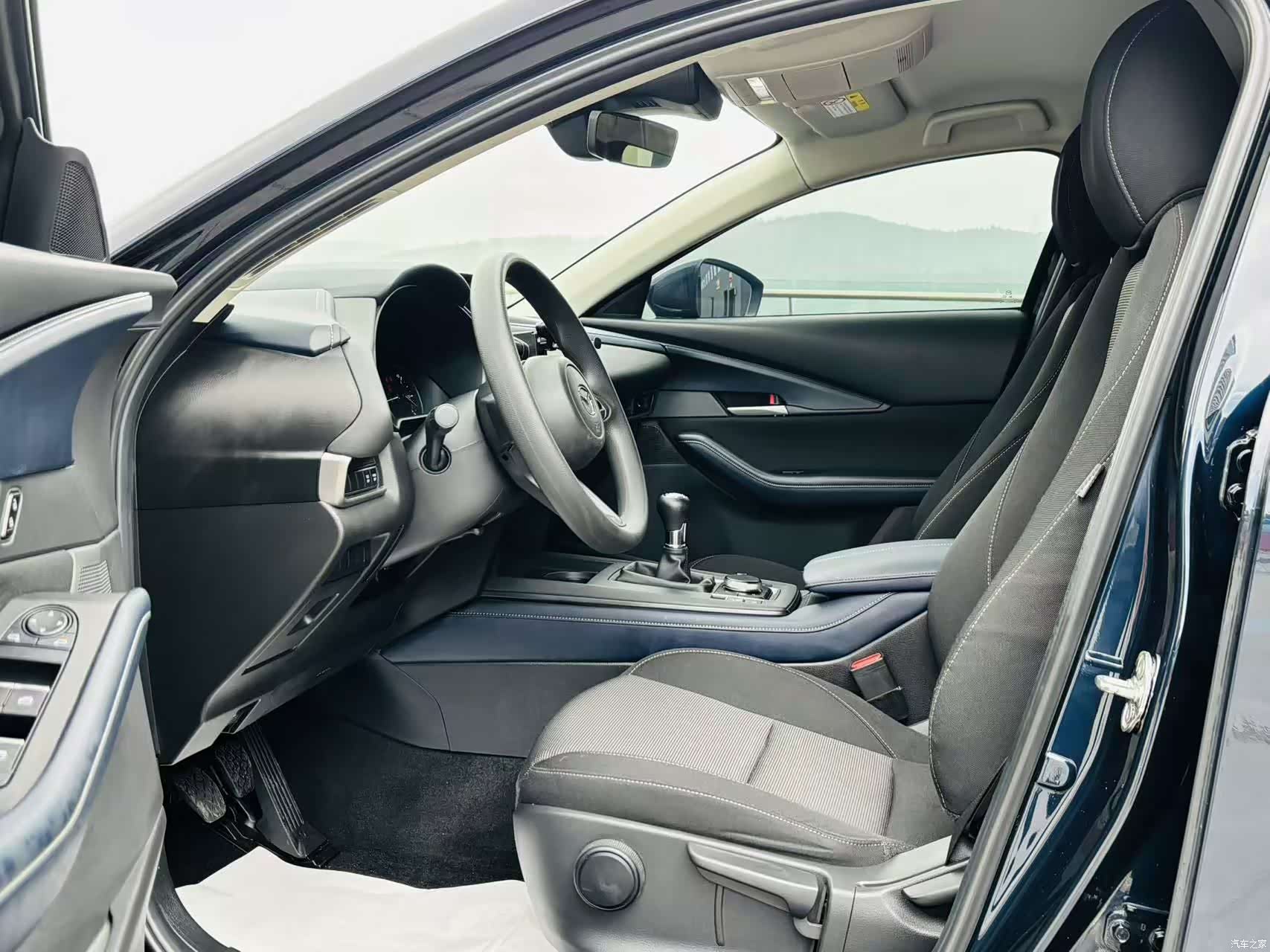 Mazda CX-30, 2021 8