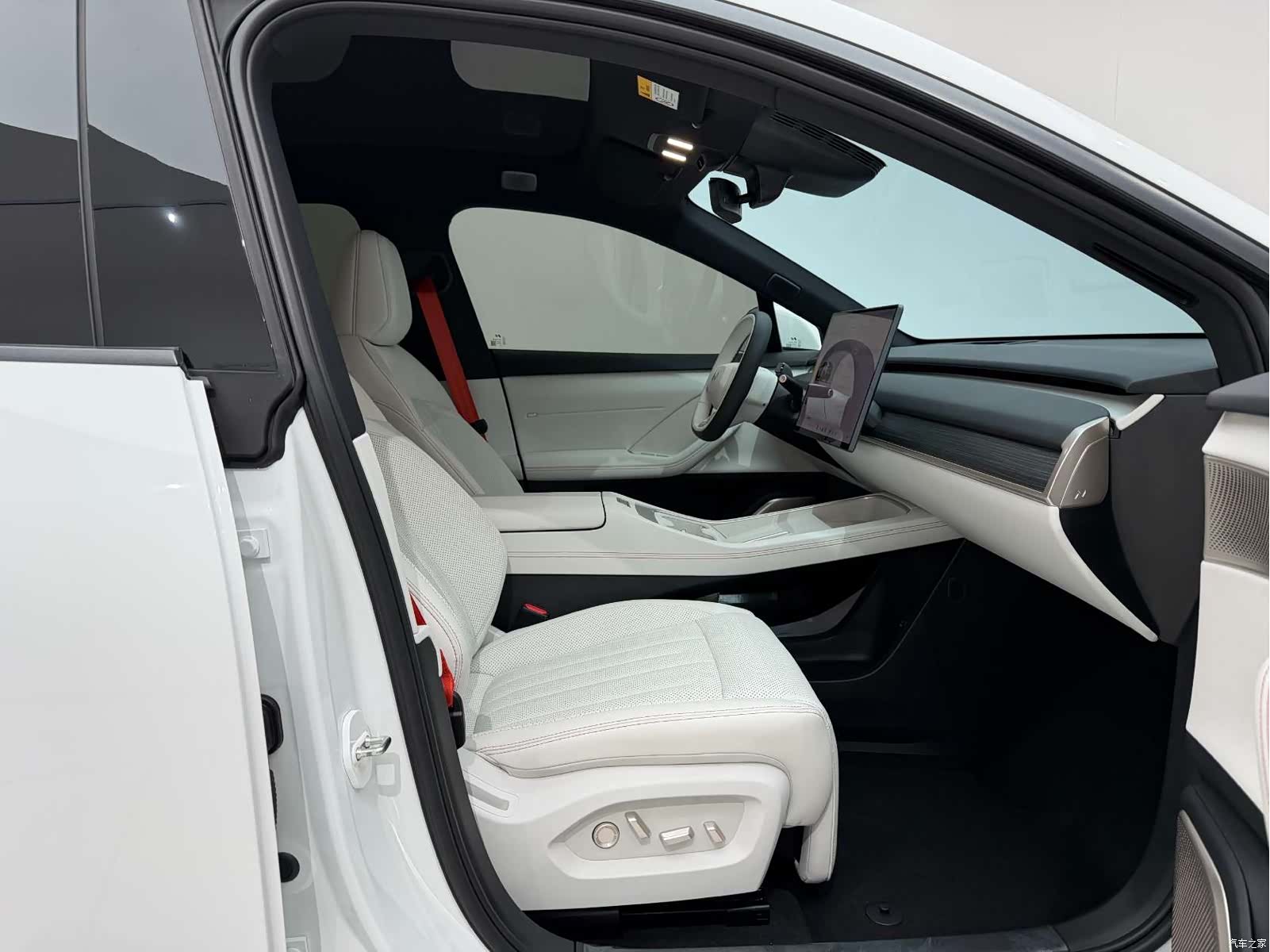 NIO L60, 2025 19