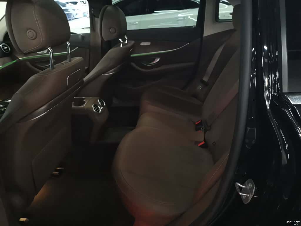 Mercedes-Benz E-Class, 2017 17