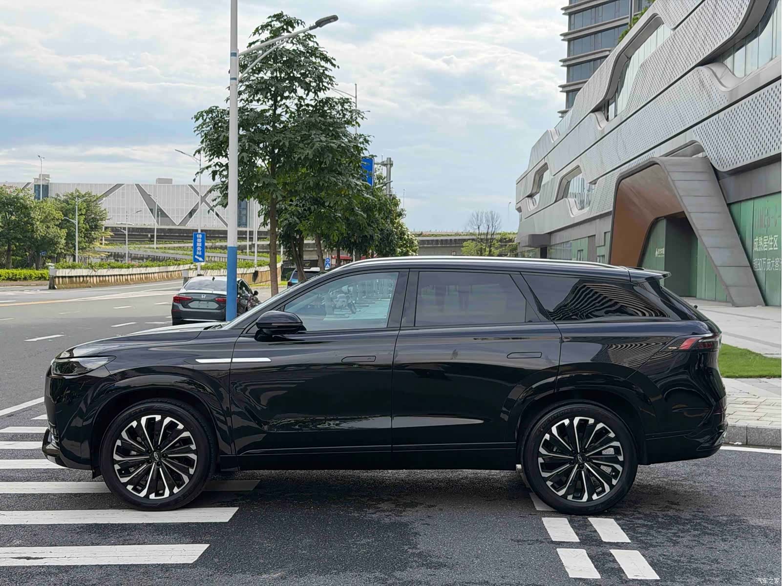 Chery Tiggo 9, 2023 8