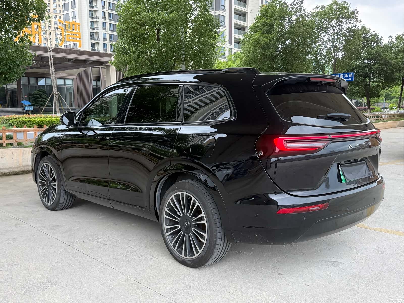 AITO M7, 2024 10