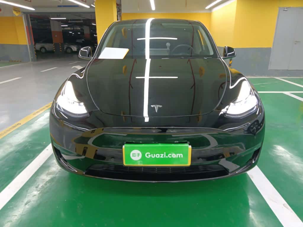 Tesla Model Y, 2024 3