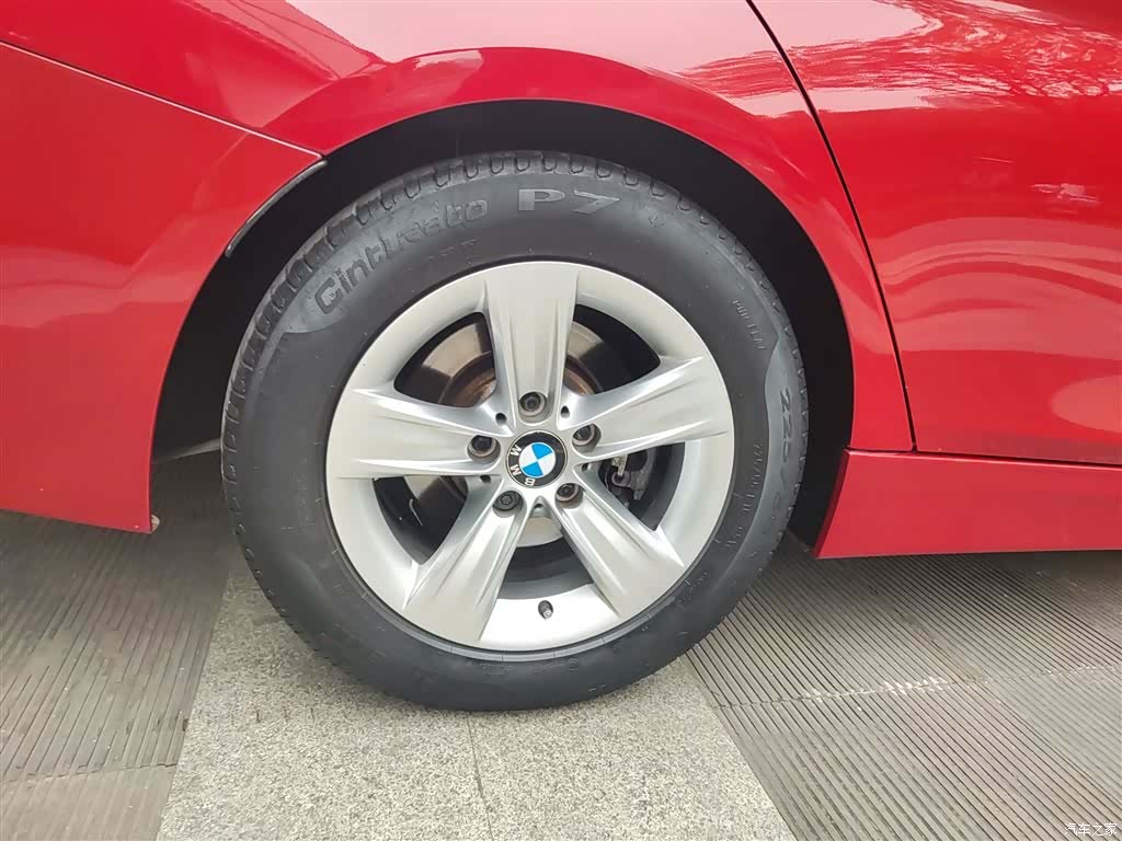 BMW 3 Series, 2016 26
