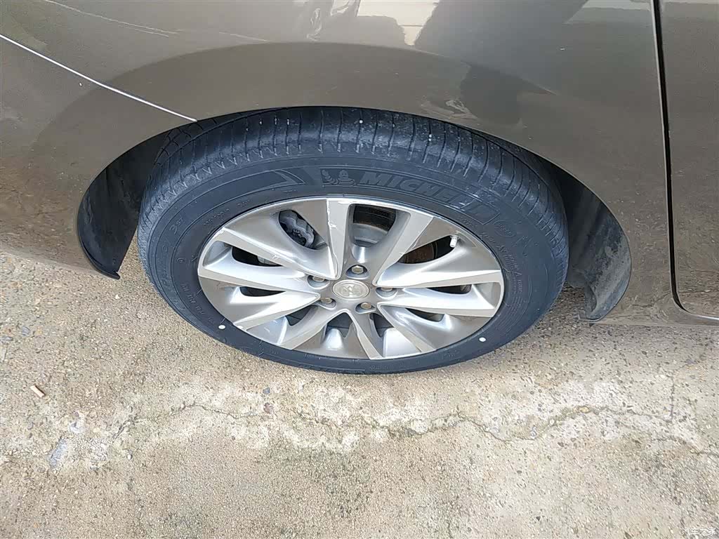 Buick GL6, 2021 30