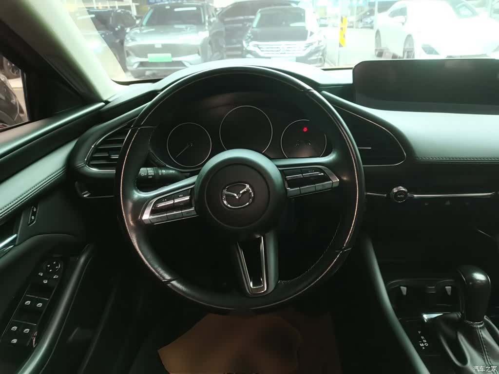 Mazda Mazda3, 2024 7