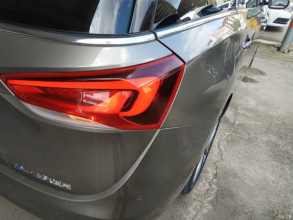 Buick GL6, 2021 8