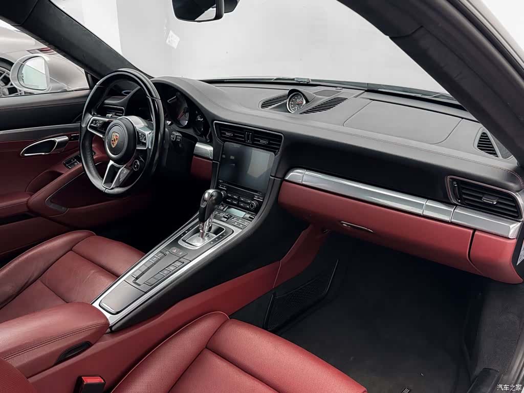 Porsche 911, 2019 14