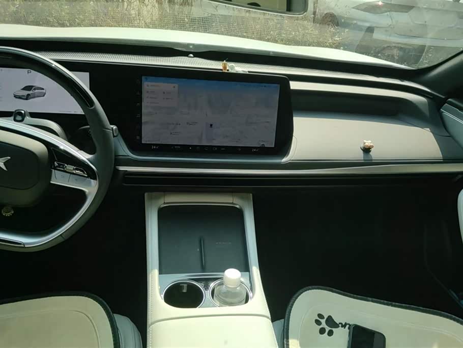 XPENG P7 XPENG P7