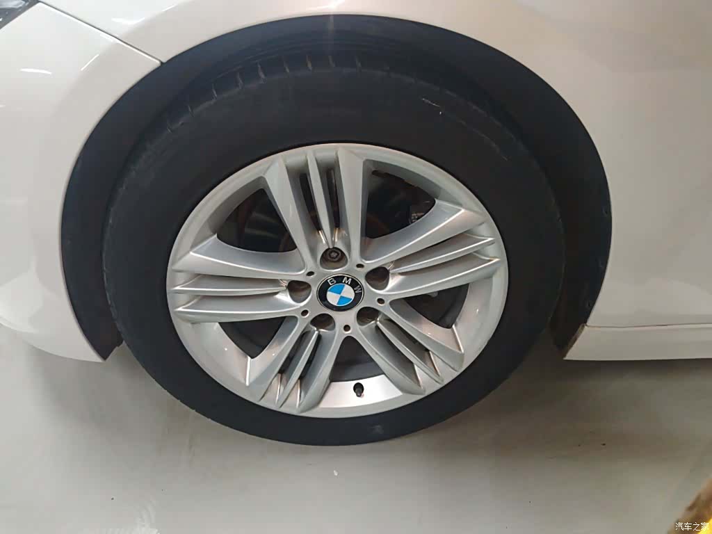 BMW 3 Series, 2017 23