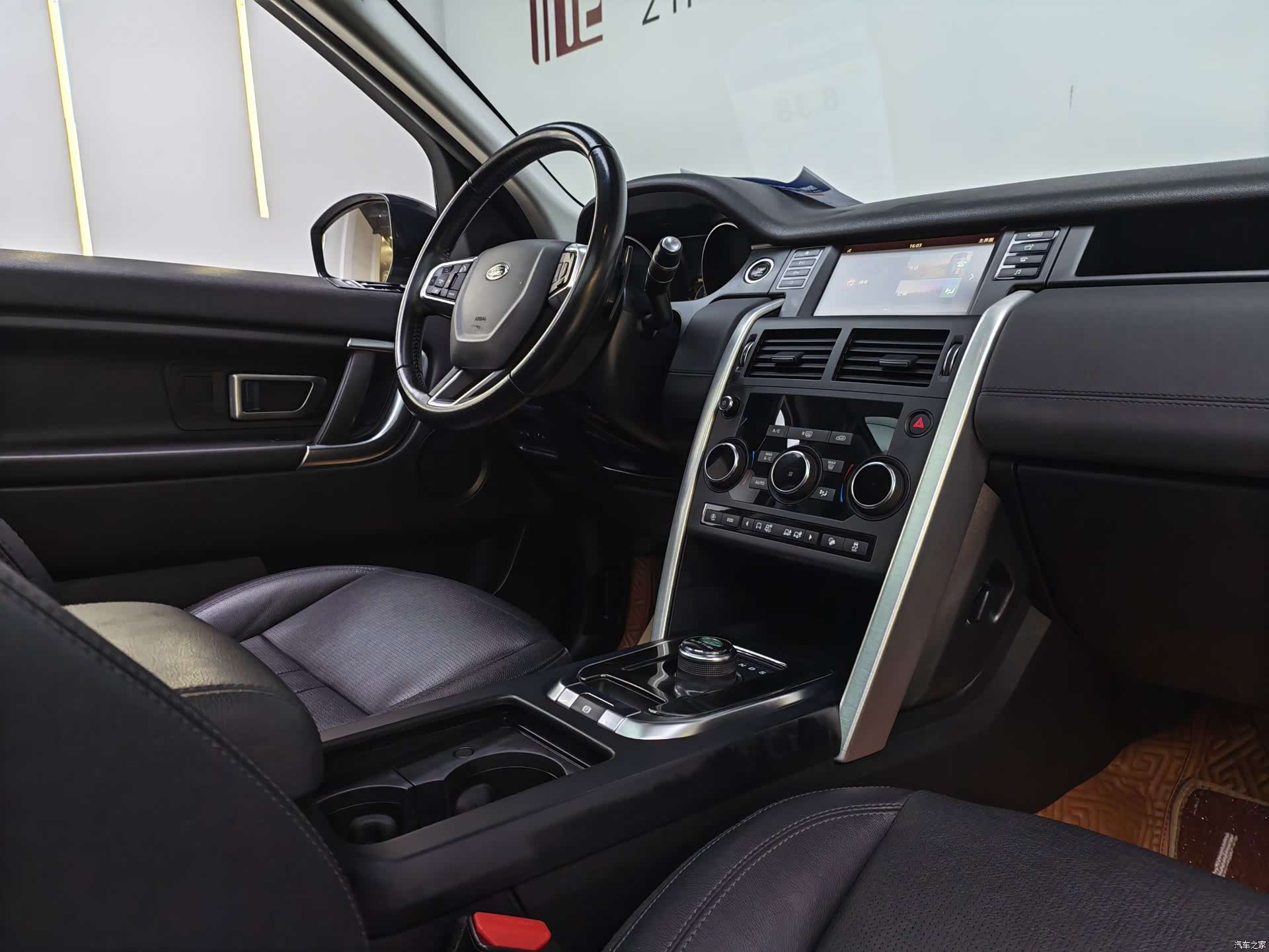 Land Rover Discovery, 2018 10