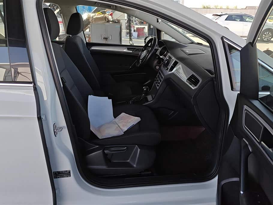 Volkswagen Golf*Jiayu Volkswagen Golf*Jiayu