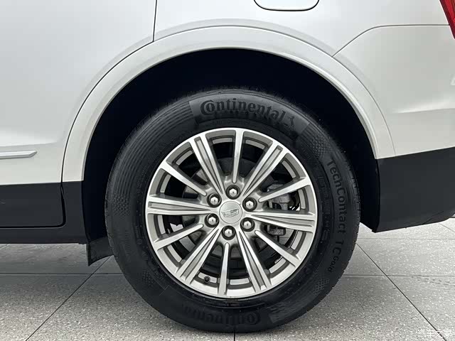 Cadillac XT5, 2017 16