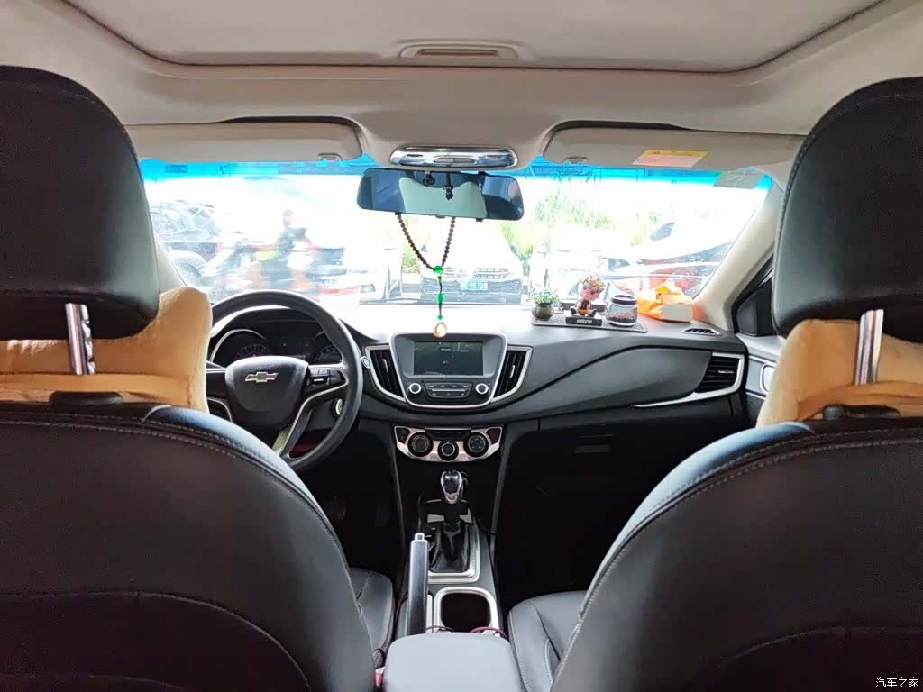 Chevrolet 320, 2018 14