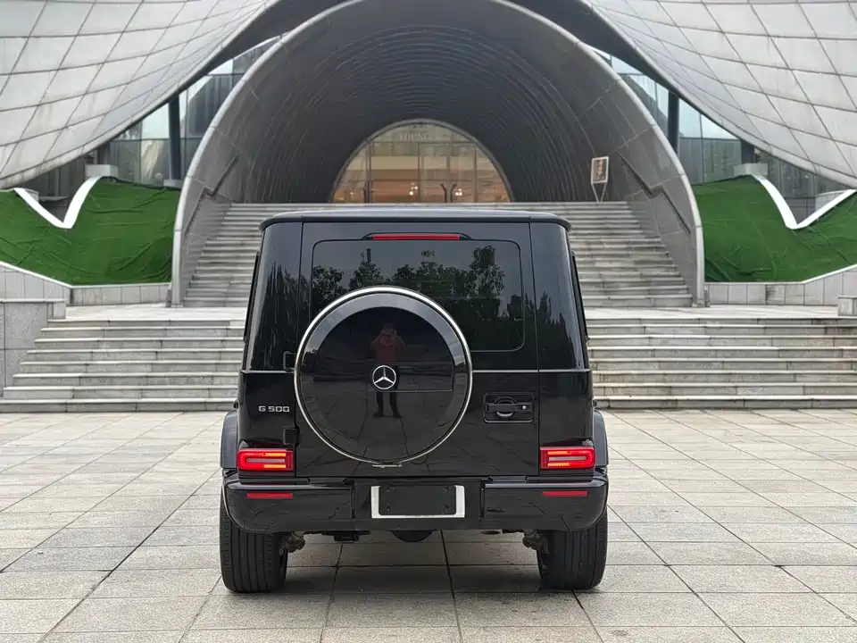 Mercedes-Benz G-class