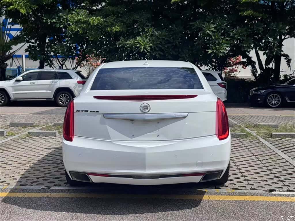 Cadillac XTS, 2015 28