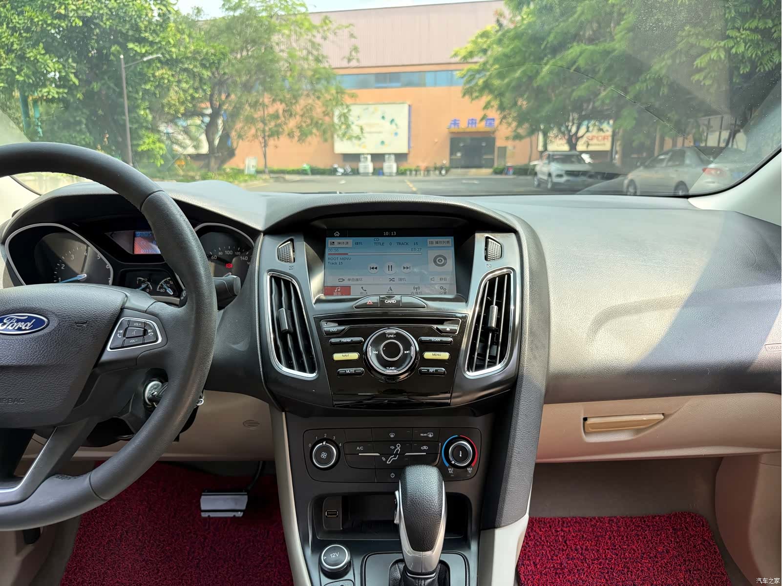 Ford Focus, 2017 12