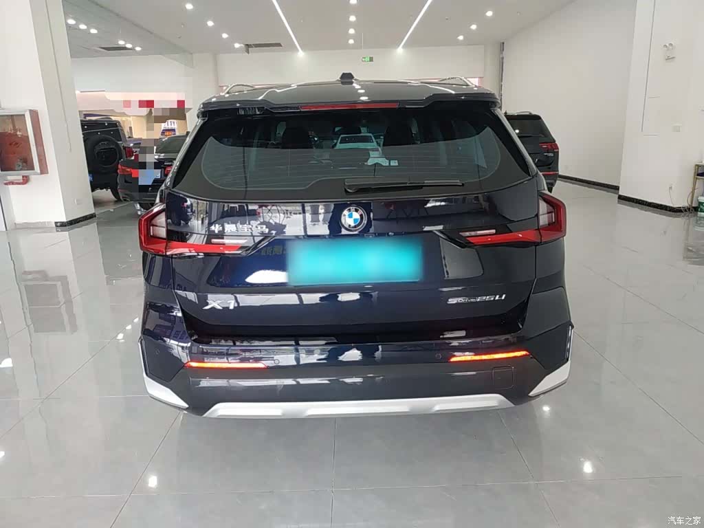 BMW X1, 2023 6
