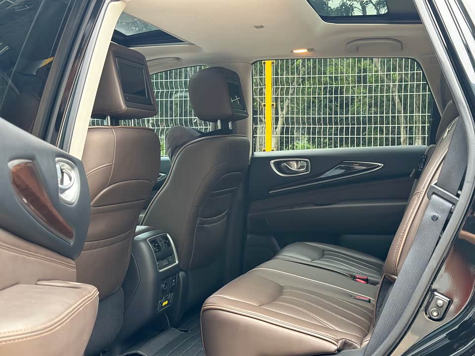 Infiniti QX60