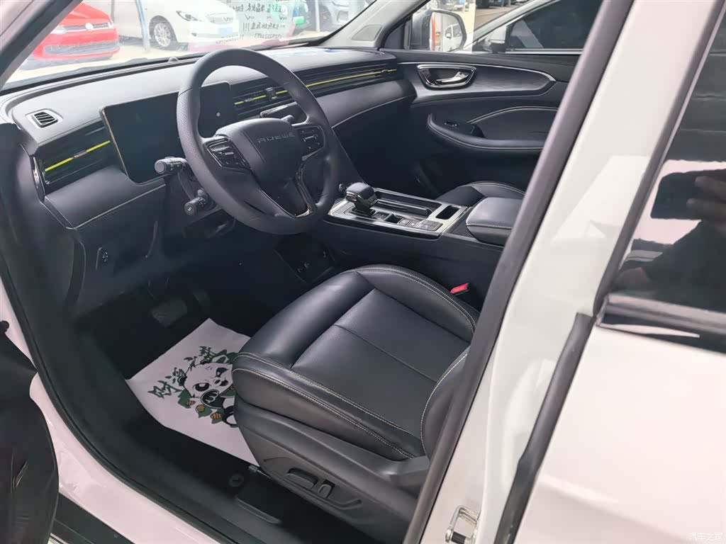 Roewe RX5, 2022 10