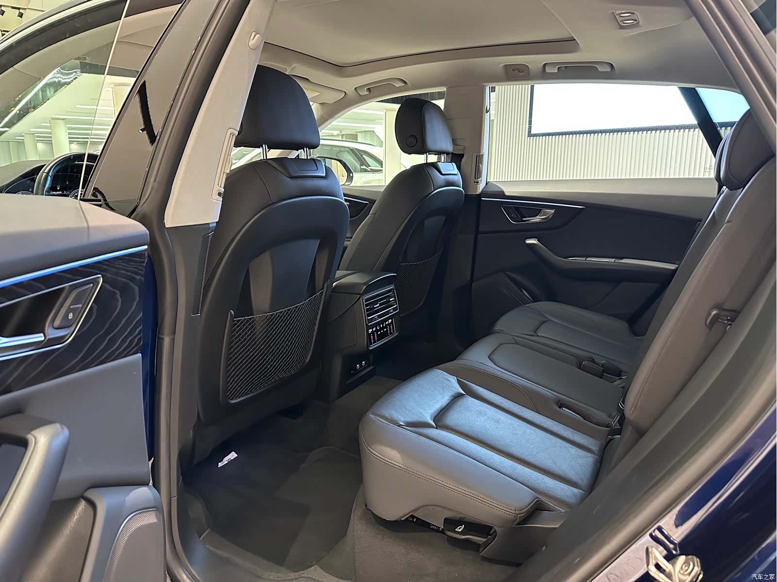 Audi Q8, 2021 12