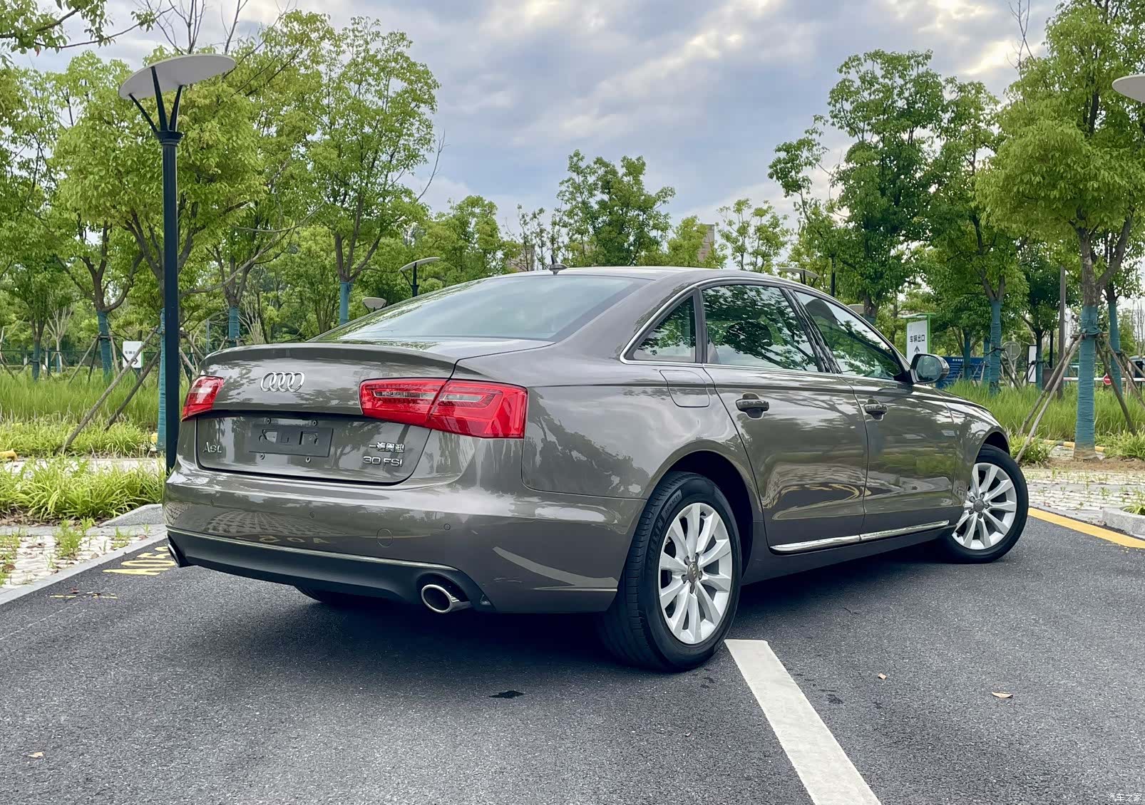 Audi A6L, 2015 4