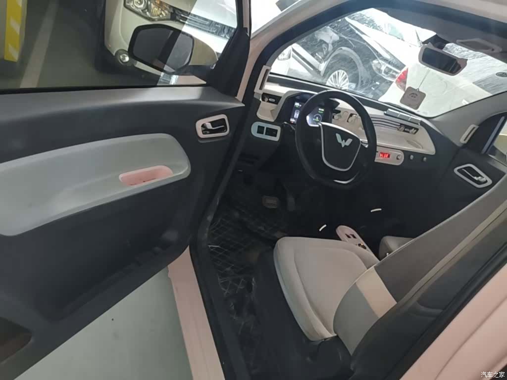 Wuling MINIEV, 2021 16