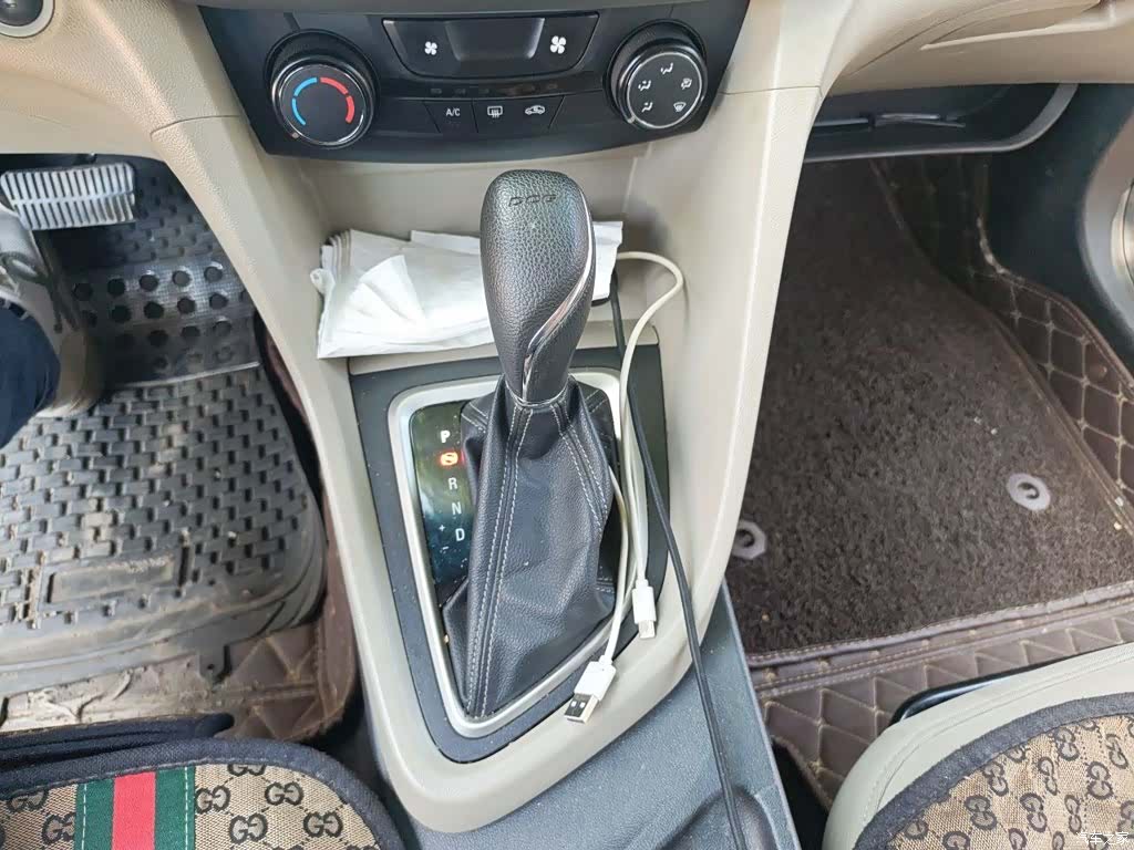 Buick V, 2018 15