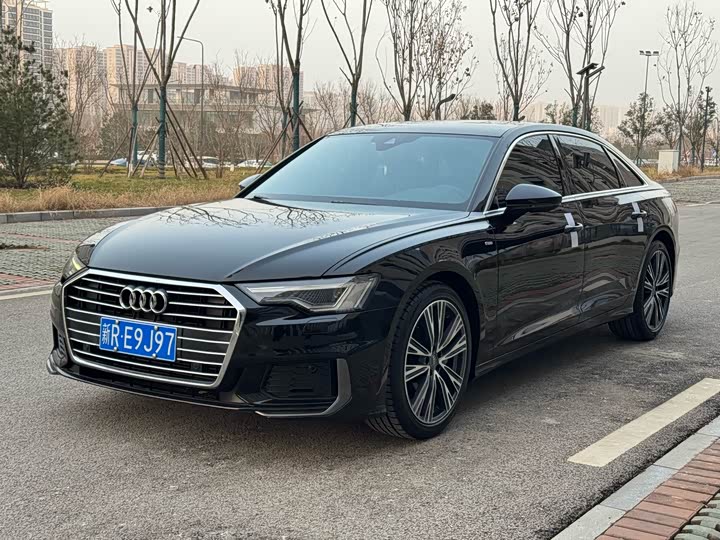 Audi A6L 2021 — фото 1