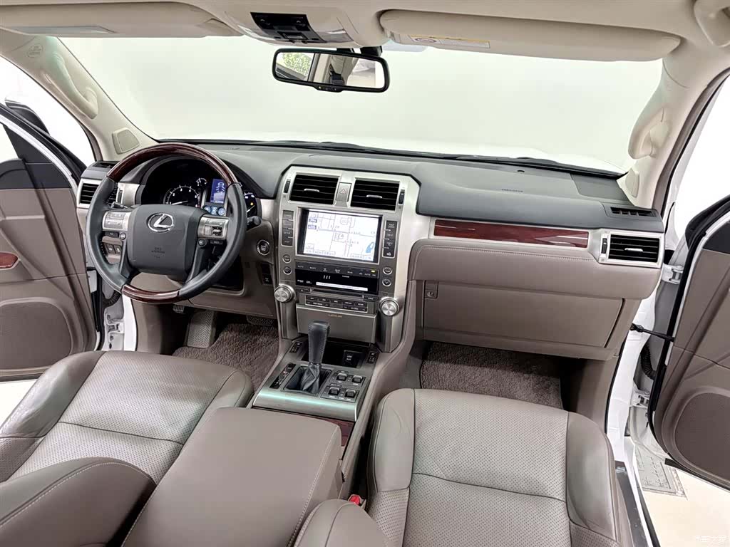 Lexus GX, 2012 14
