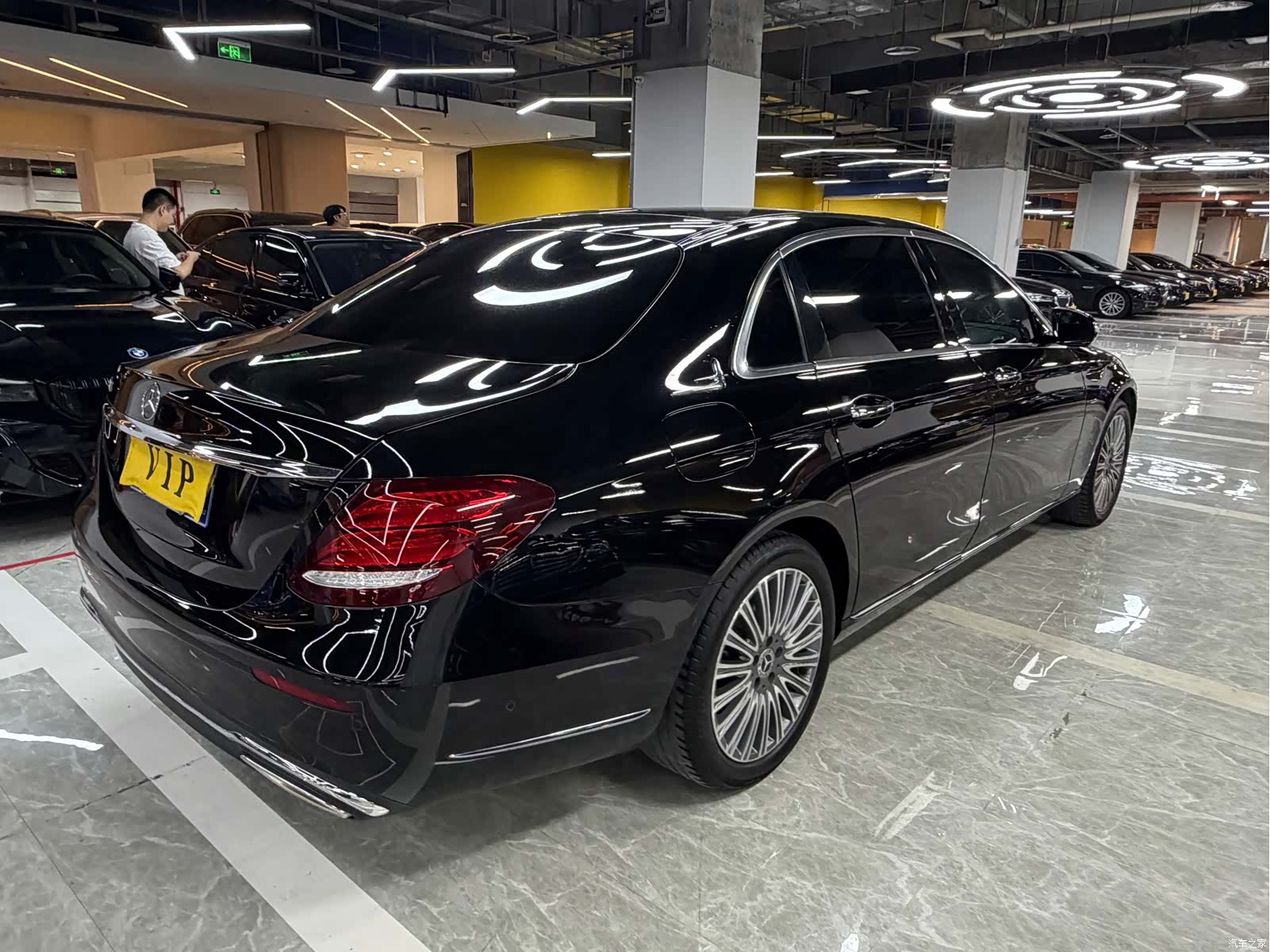 Mercedes-Benz E-Class, 2020 14