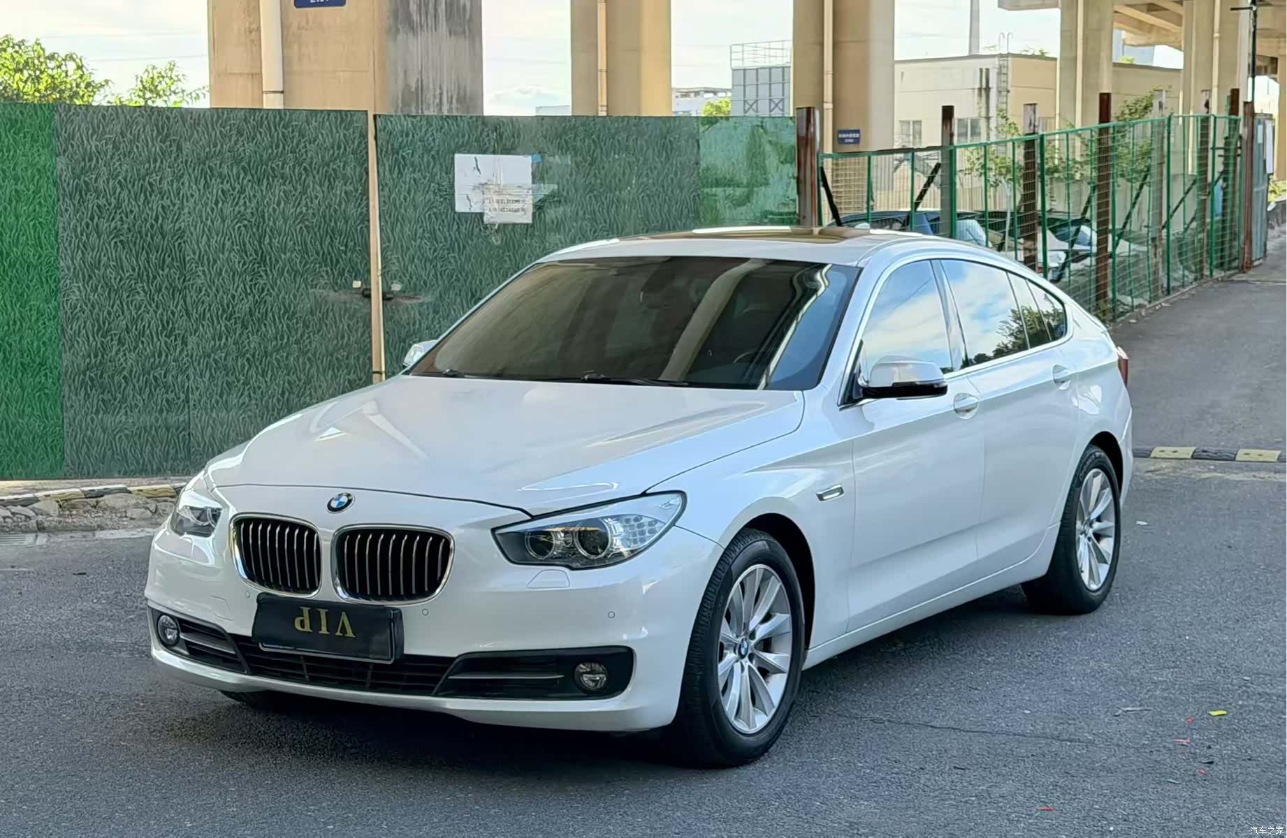 BMW 5 Series, 2016 1
