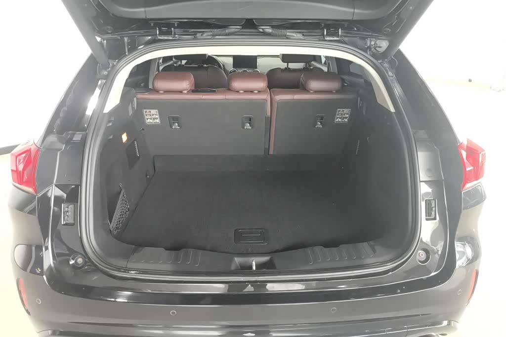 WEY VV5, 2018 4