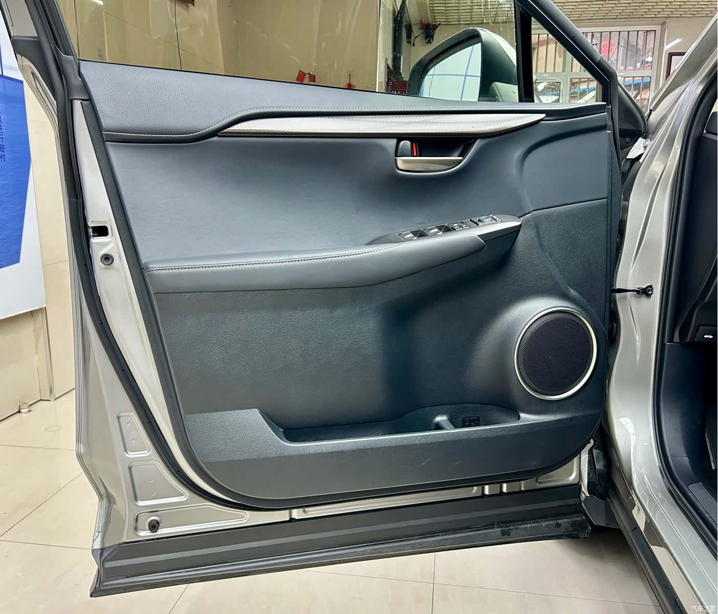 Lexus NX, 2021 22