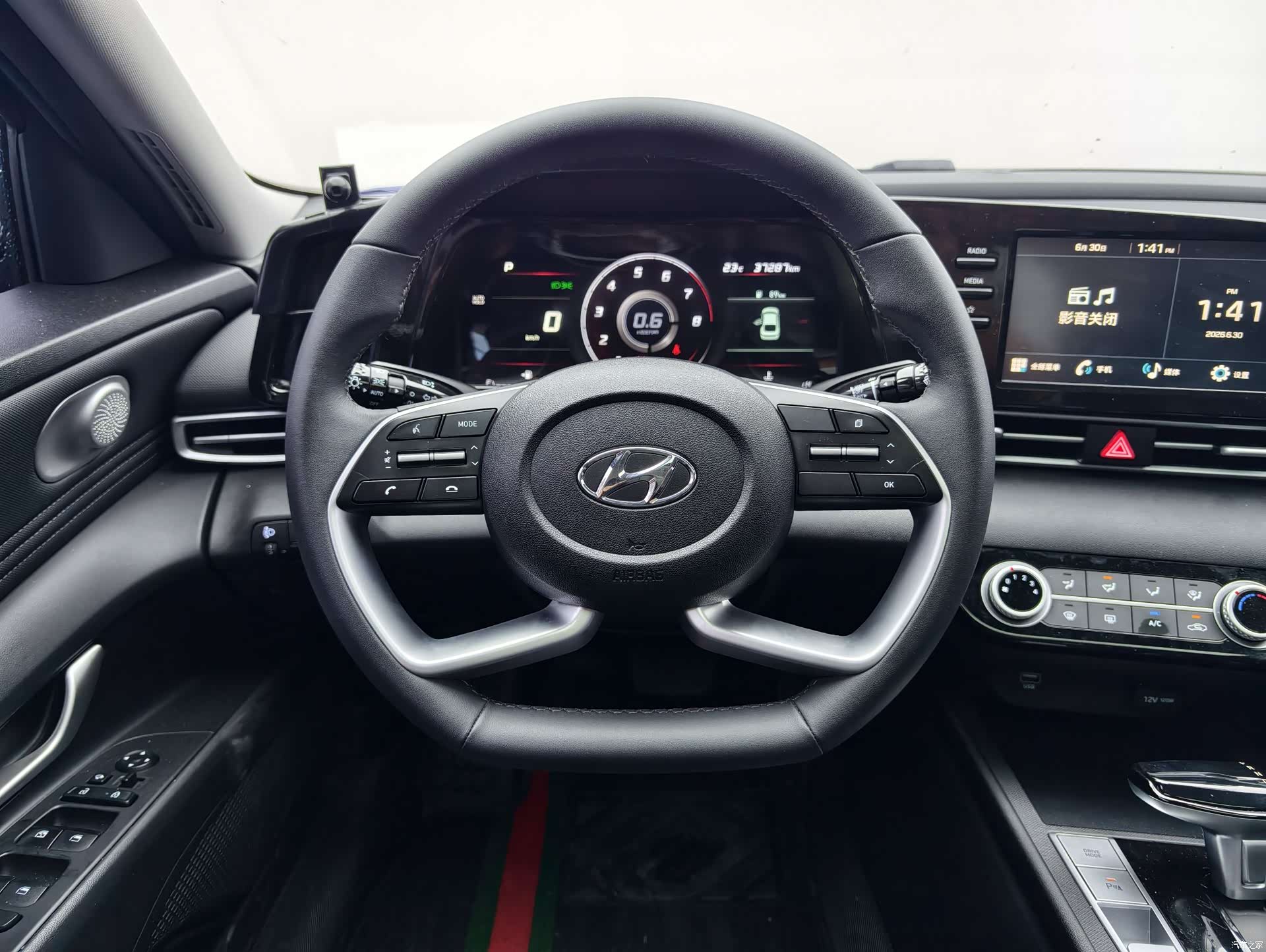 Hyundai Elantra, 2022 22