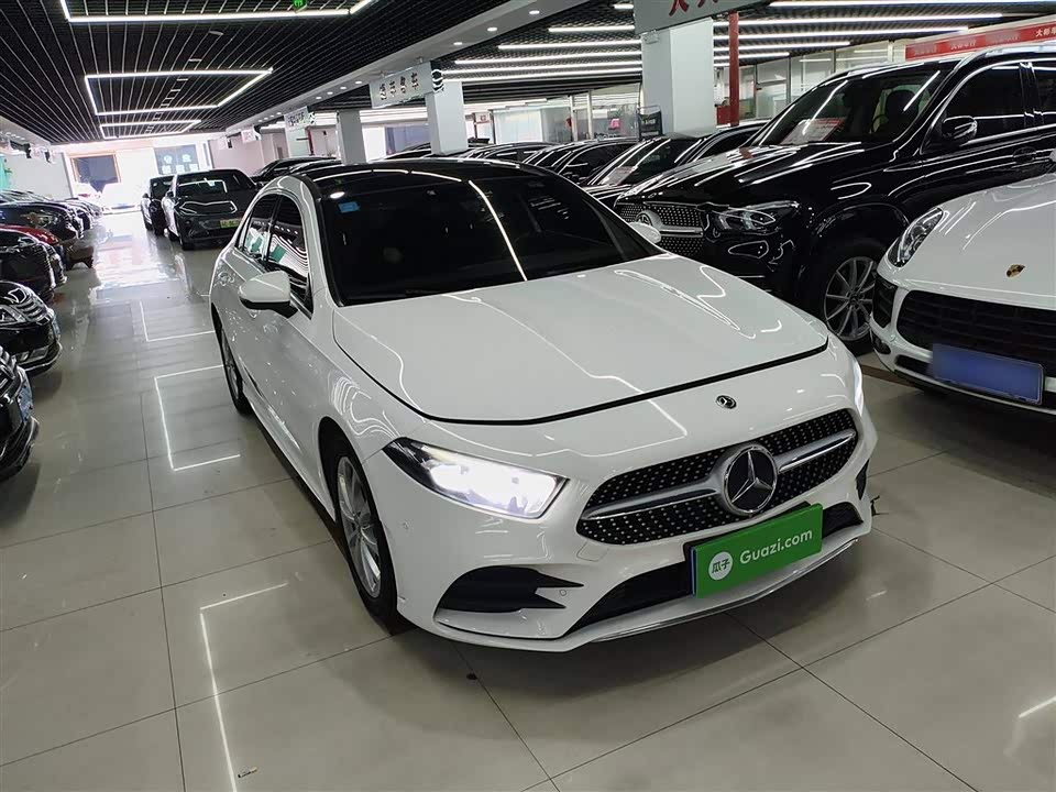 Mercedes-Benz Class A Mercedes-Benz Class A