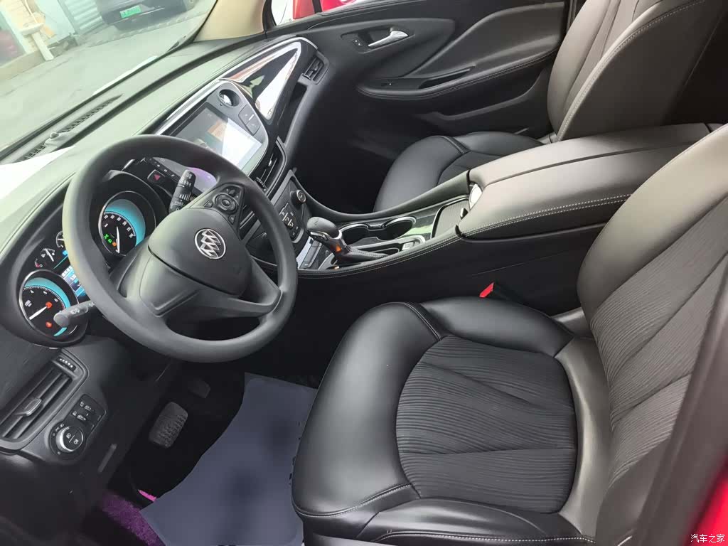 Buick Envision Plus, 2018 11