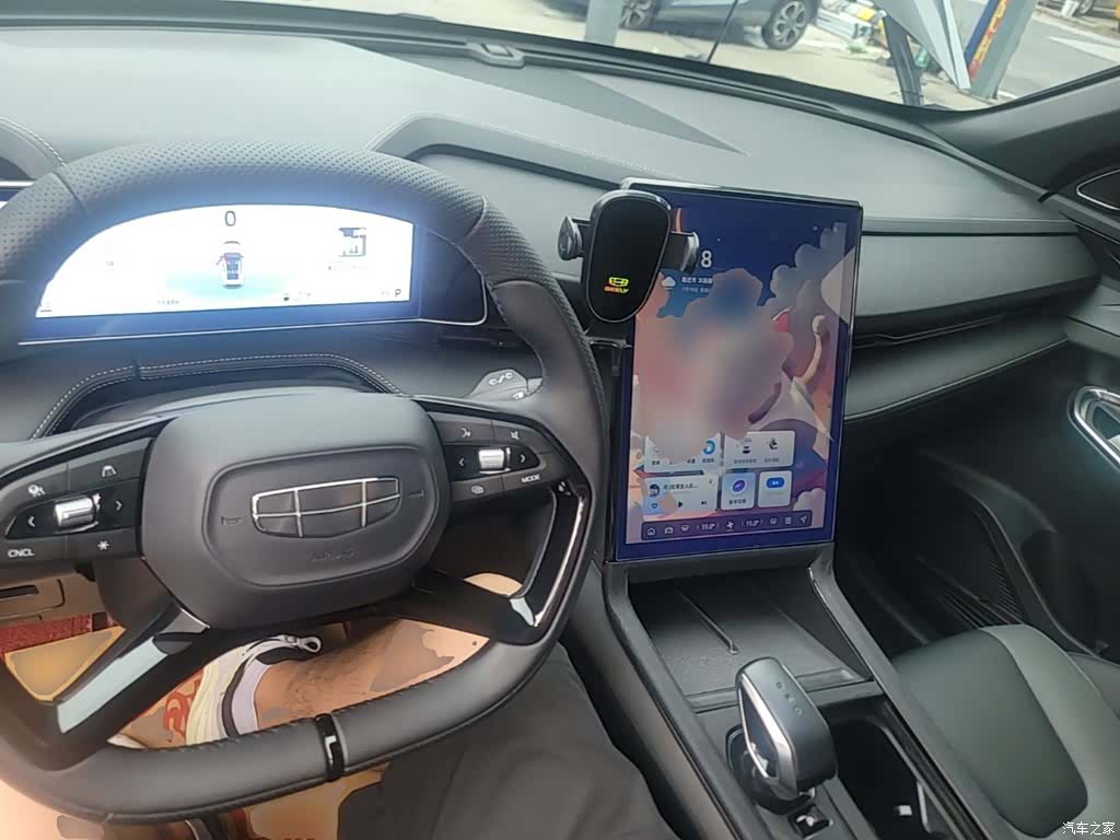 Geely Boyue, 2024 10