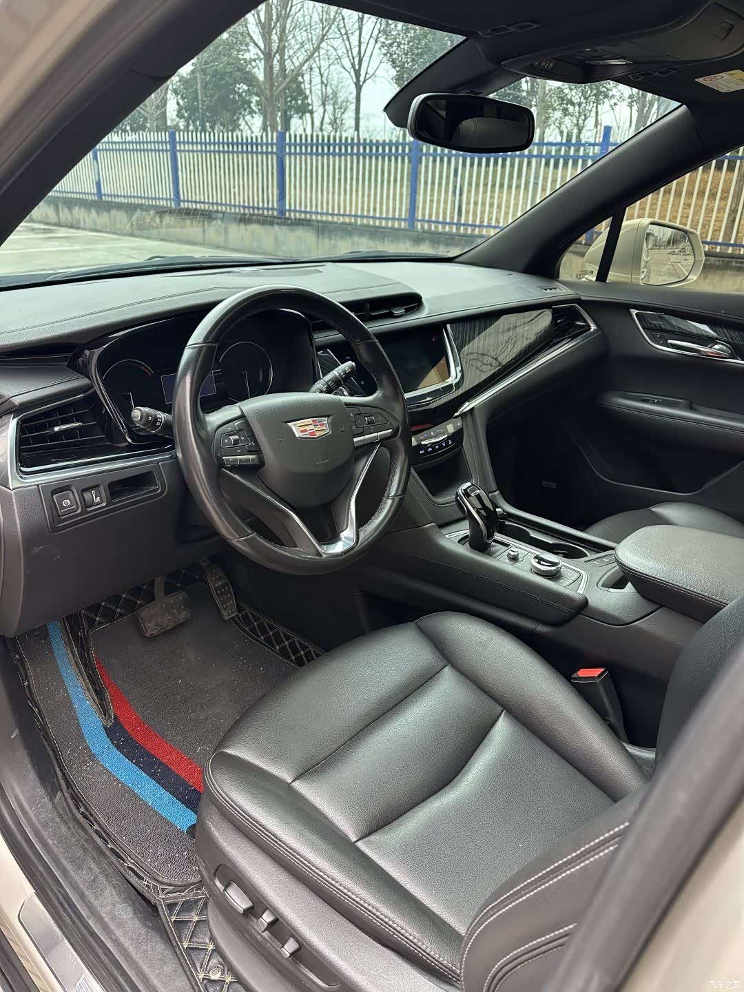 Cadillac XT6, 2023 4
