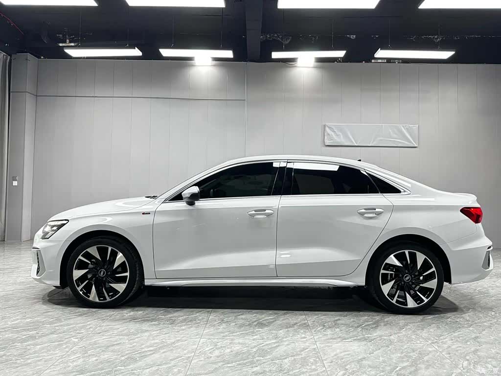 Audi A3, 2023 9