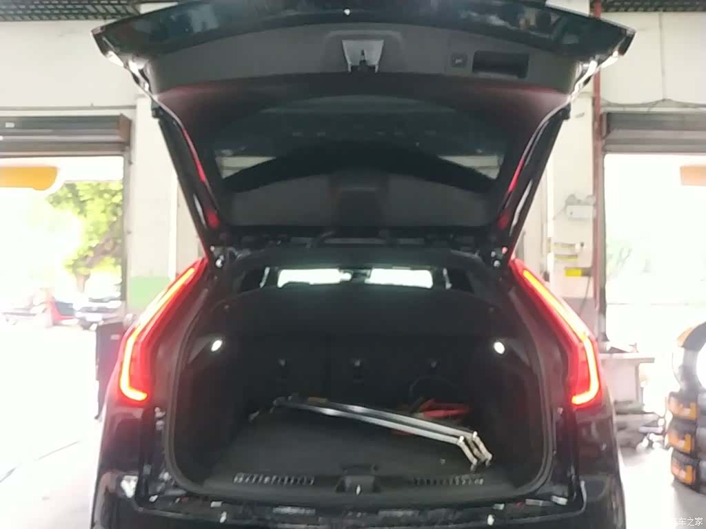 Cadillac XT4, 2022 19